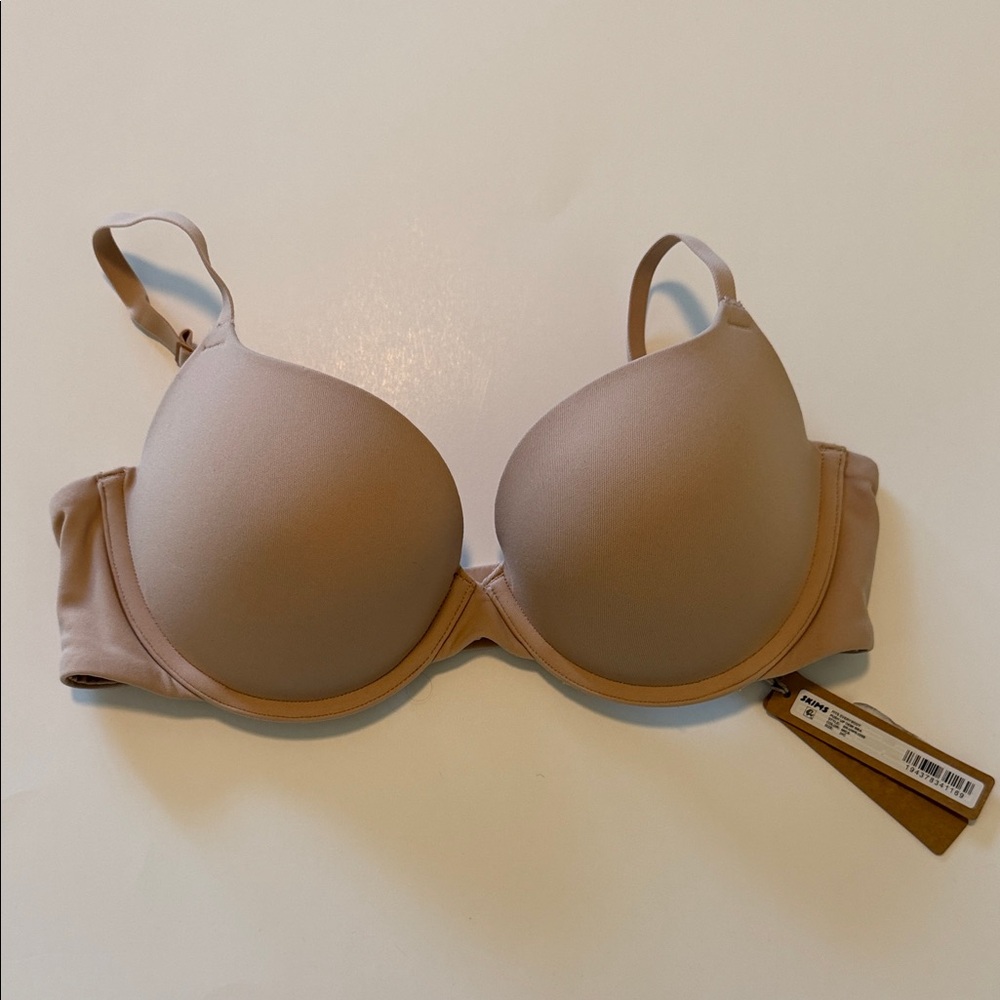 SKIMS Nude Fits Everybody Push Up Demi Bra Size: 34C